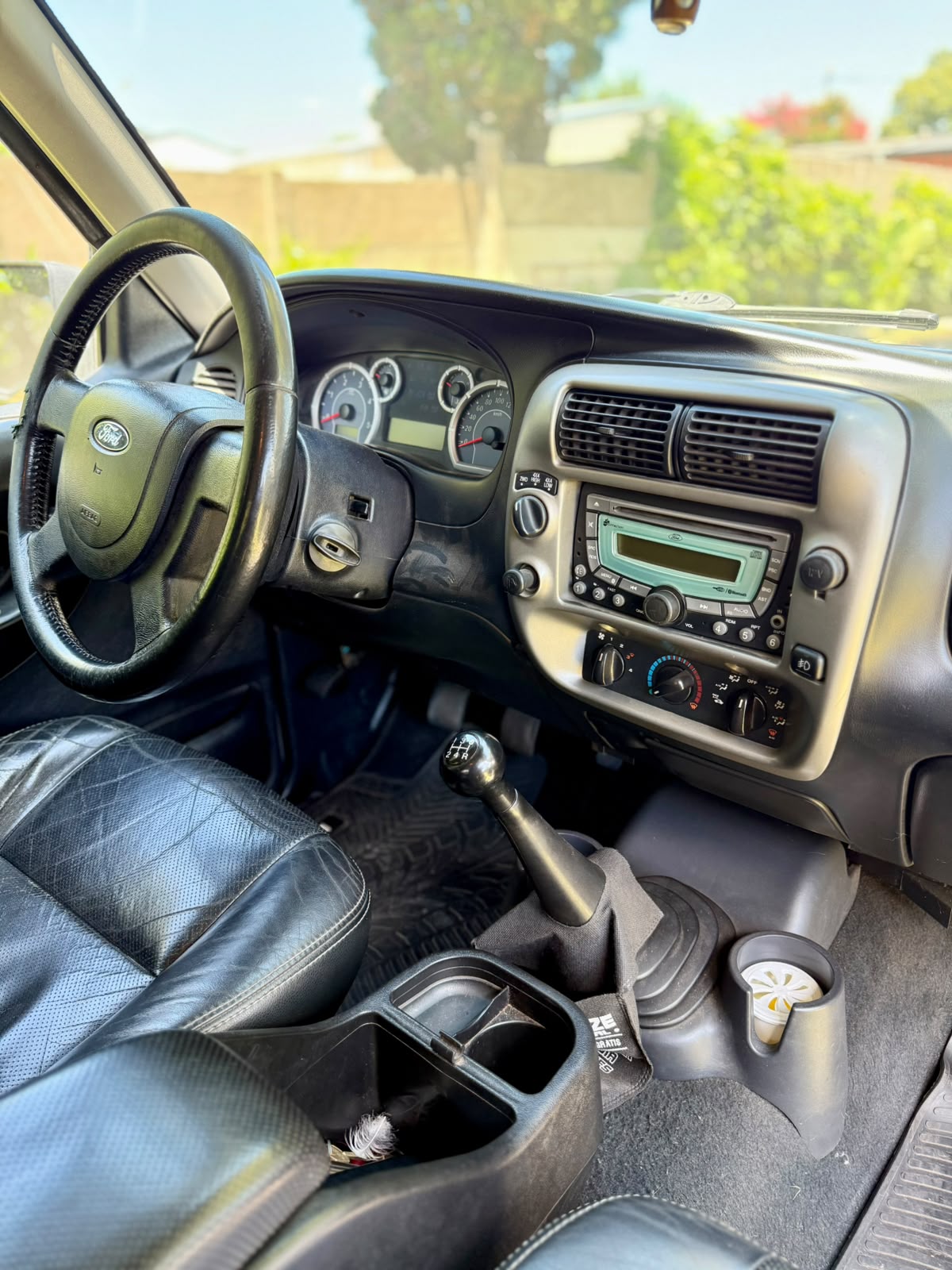 FORD - RANGER  XLT 4X4  - MANUAL  - 2010